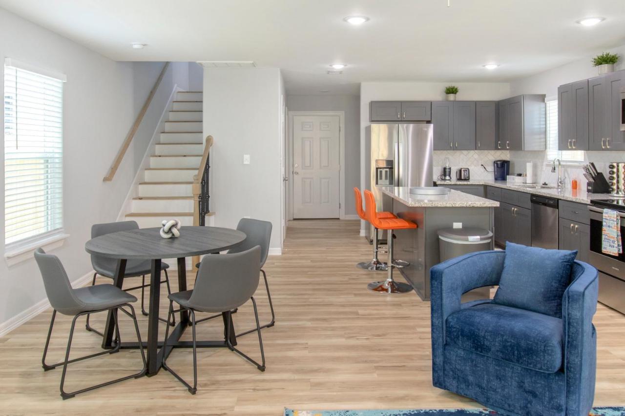 Peerless Retreat - Minutes From Downtown Houstonヴィラ エクステリア 写真